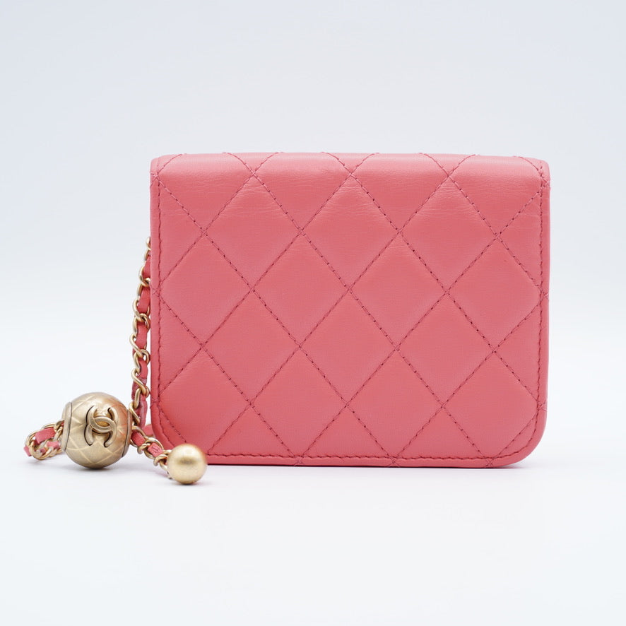Chanel Pink Lambskin Quilted Pearl Crush Clutch With Chain