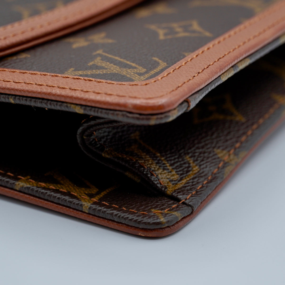 Louis Vuitton Monogram Pochette Dame GM