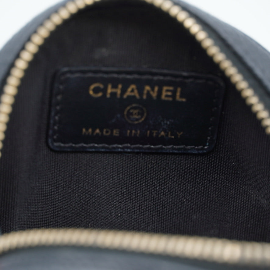 Chanel Black Quilted Caviar Leather Filigree Round Zip Coin Purse