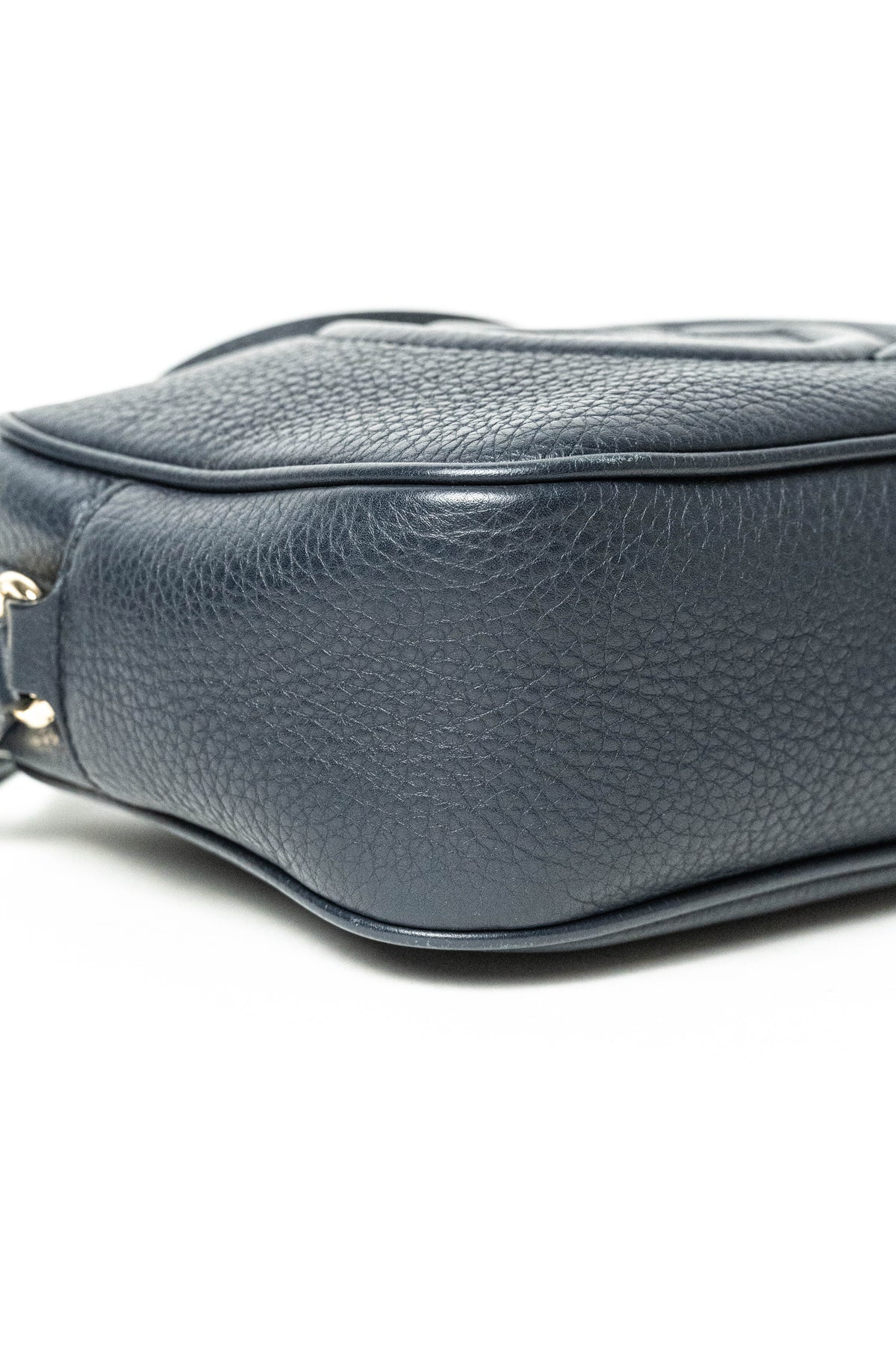 Gucci Pebbled Calfskin Small Soho Disco Bag Black
